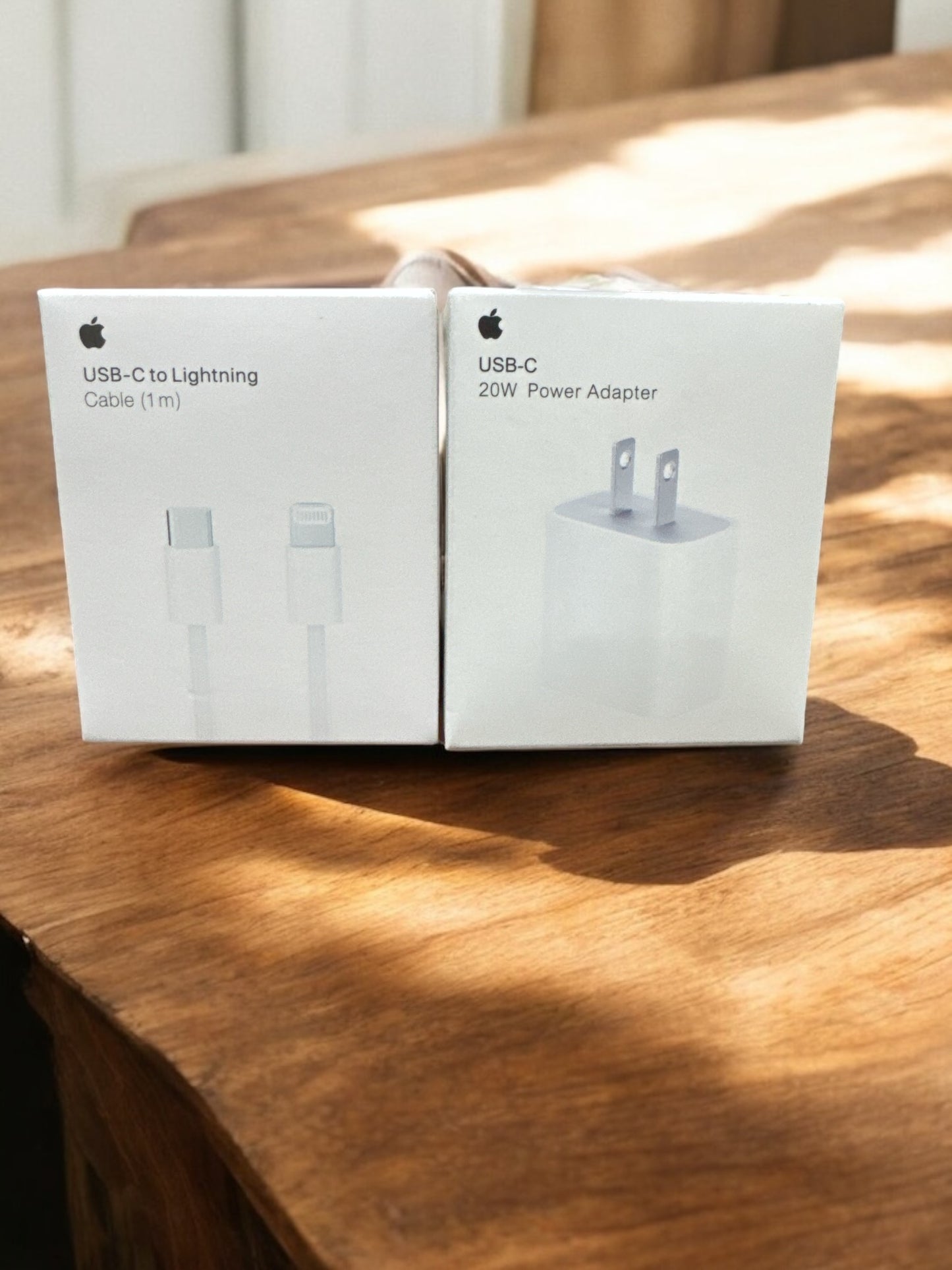 Cargador de IPhone + Cable Lightning Acordonado Original Apple (1 Año de Garantía)